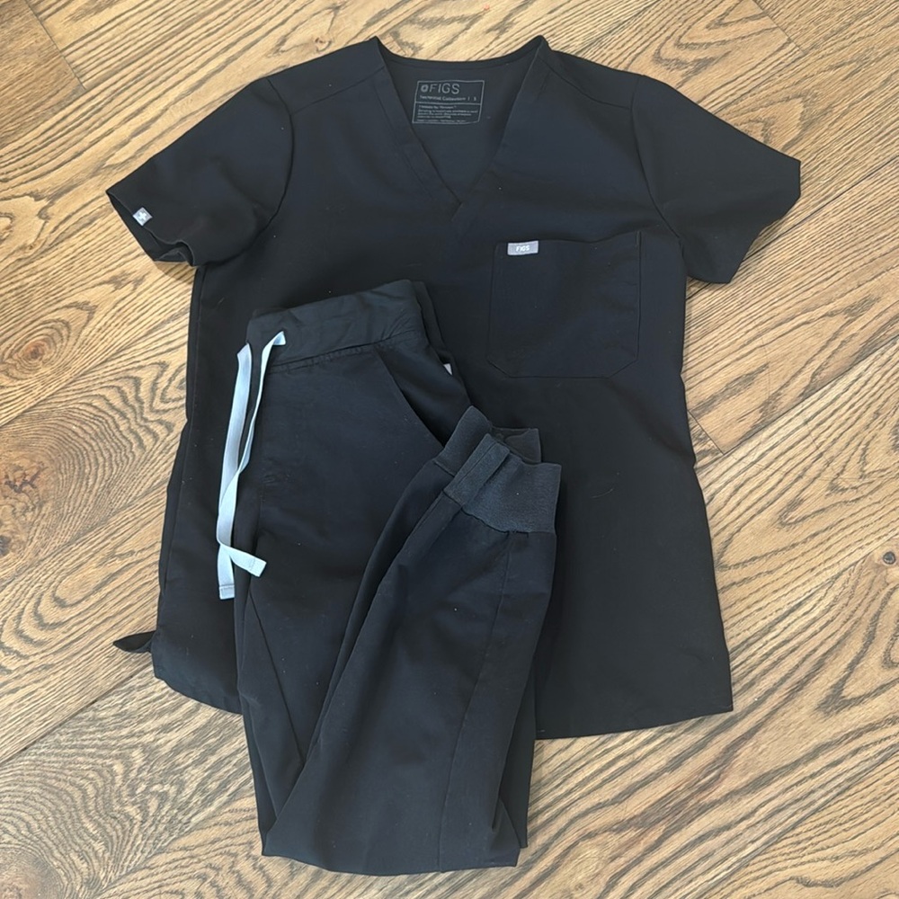 Figs Black Track Pants & Joggers